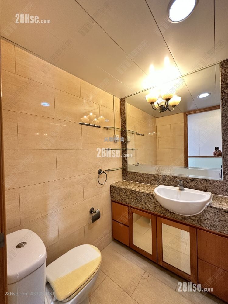 Vianni Cove Sell 3 Bedrooms 842 ft²