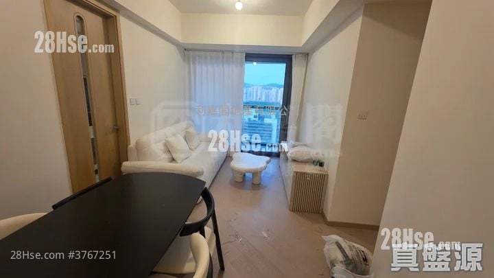 One Victoria Sell 3 Bedrooms 598 ft²