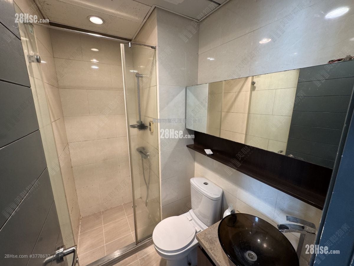 H Cube Sell 293 ft²