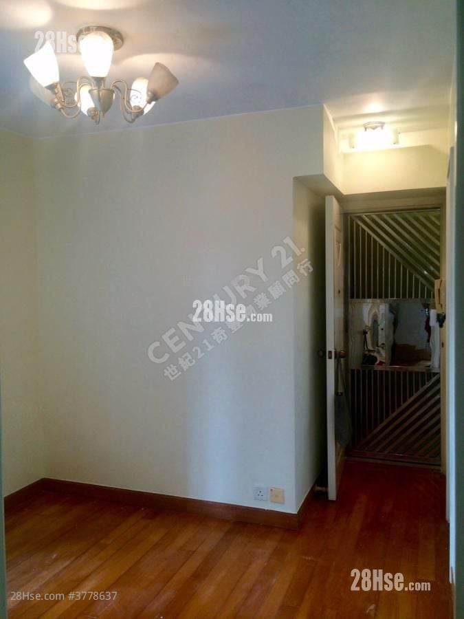 沙田第一城 售盘 2 房 , 1 浴室 304 平方尺