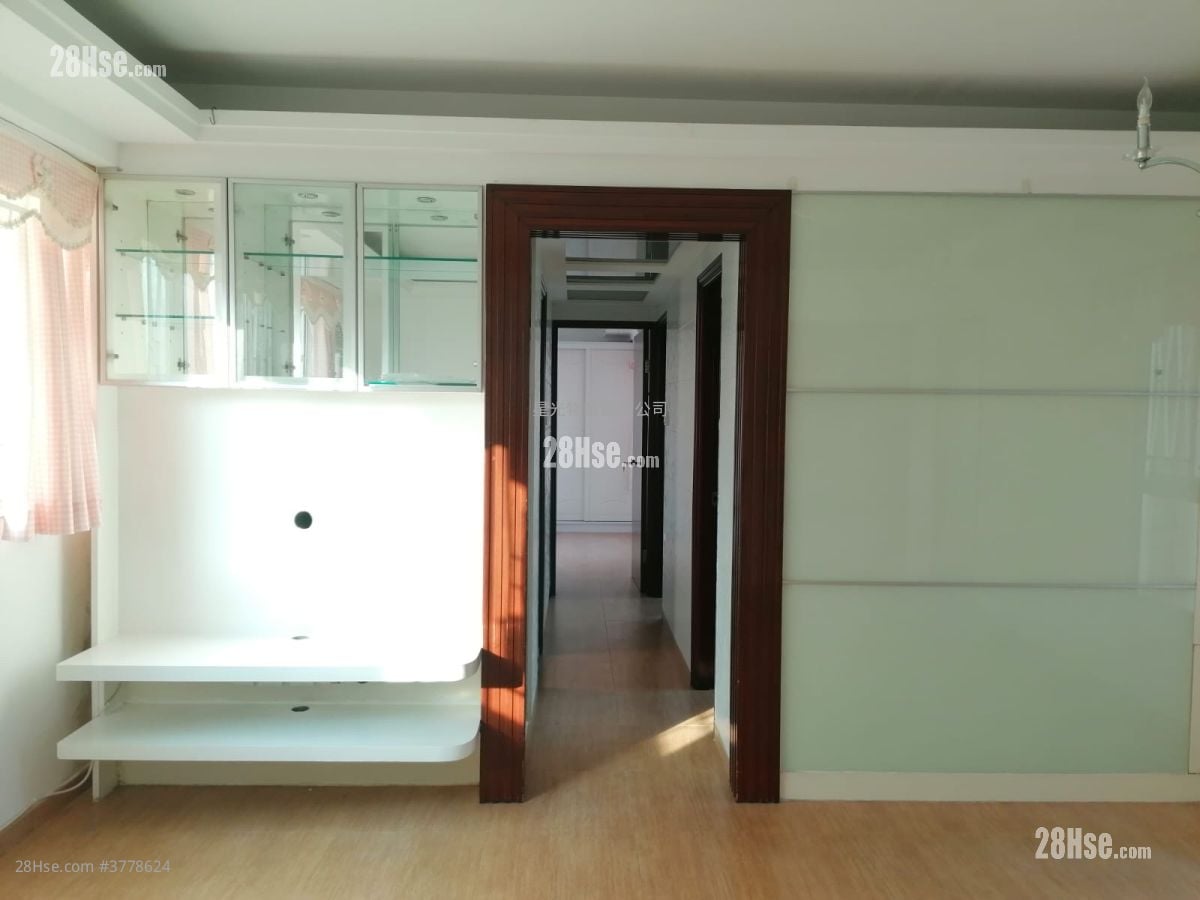 同兴花园 售盘 3 房 , 2 浴室 587 平方尺