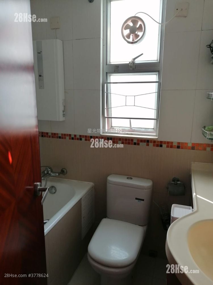 同兴花园 售盘 3 房 , 2 浴室 587 平方尺