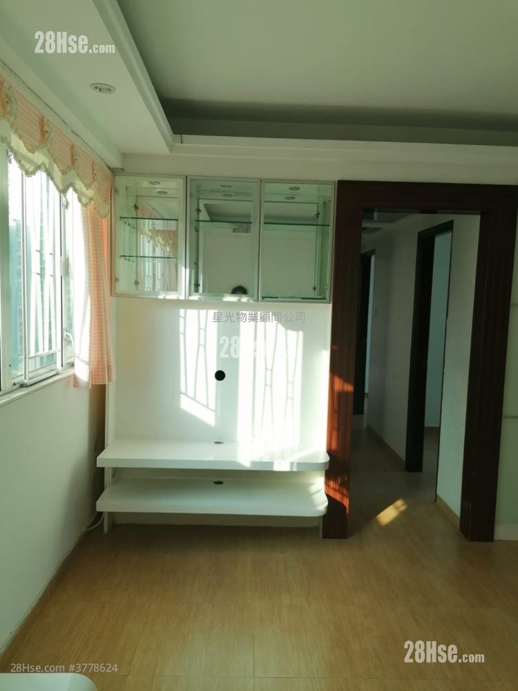 同兴花园 售盘 3 房 , 2 浴室 587 平方尺