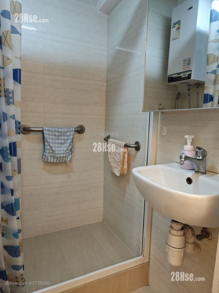 Ka Hing Building Sell Studio , 1 Bathroom 205 ft²