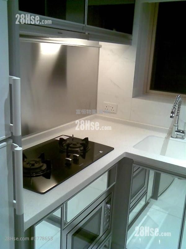 海滨南岸 售盘 3 房 , 2 浴室 589 平方尺