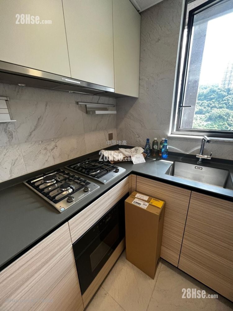 The Arles Sell 2 Bedrooms 552 ft²