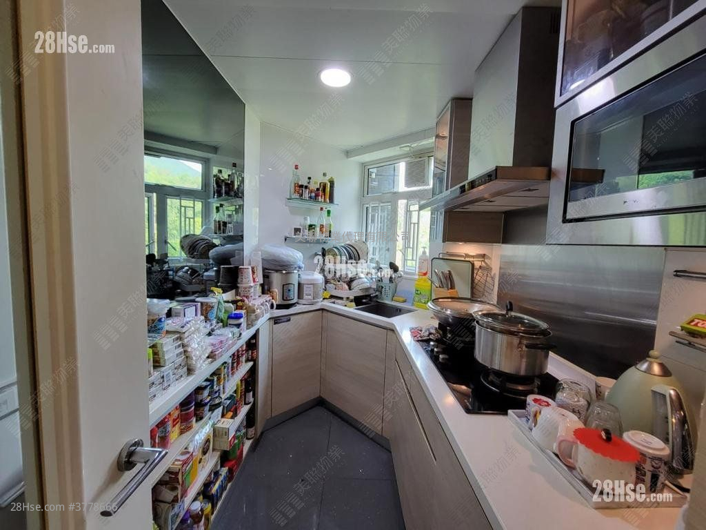 峻滢 售盘 3 房 , 2 浴室 694 平方尺