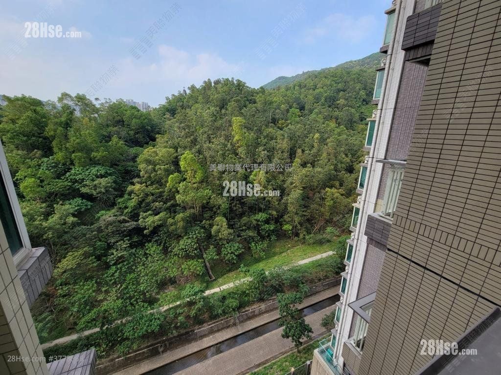 峻滢 售盘 3 房 , 2 浴室 694 平方尺