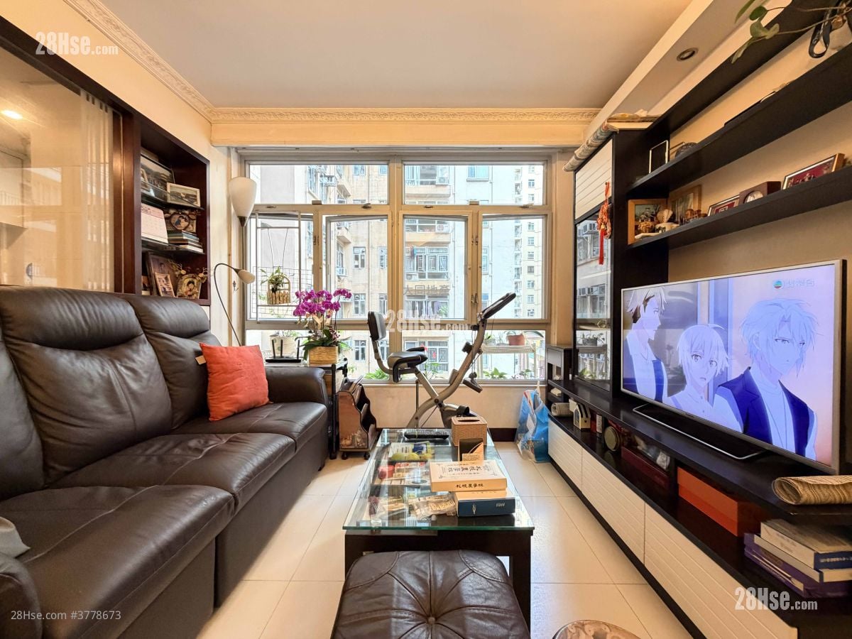 美孚新邨 售盘 3 房 , 2 浴室 657 平方尺