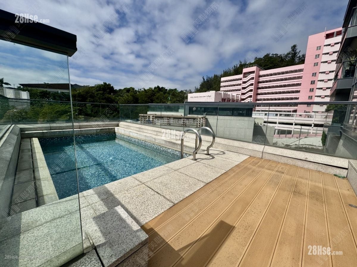 Parc Inverness Sell 4 Bedrooms 3,452 ft²