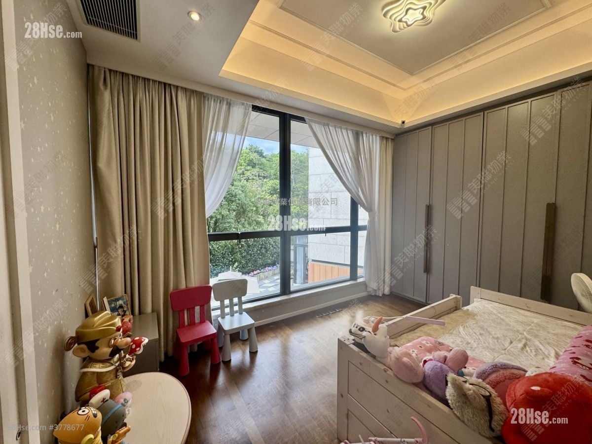 Parc Inverness Sell 4 Bedrooms 3,452 ft²