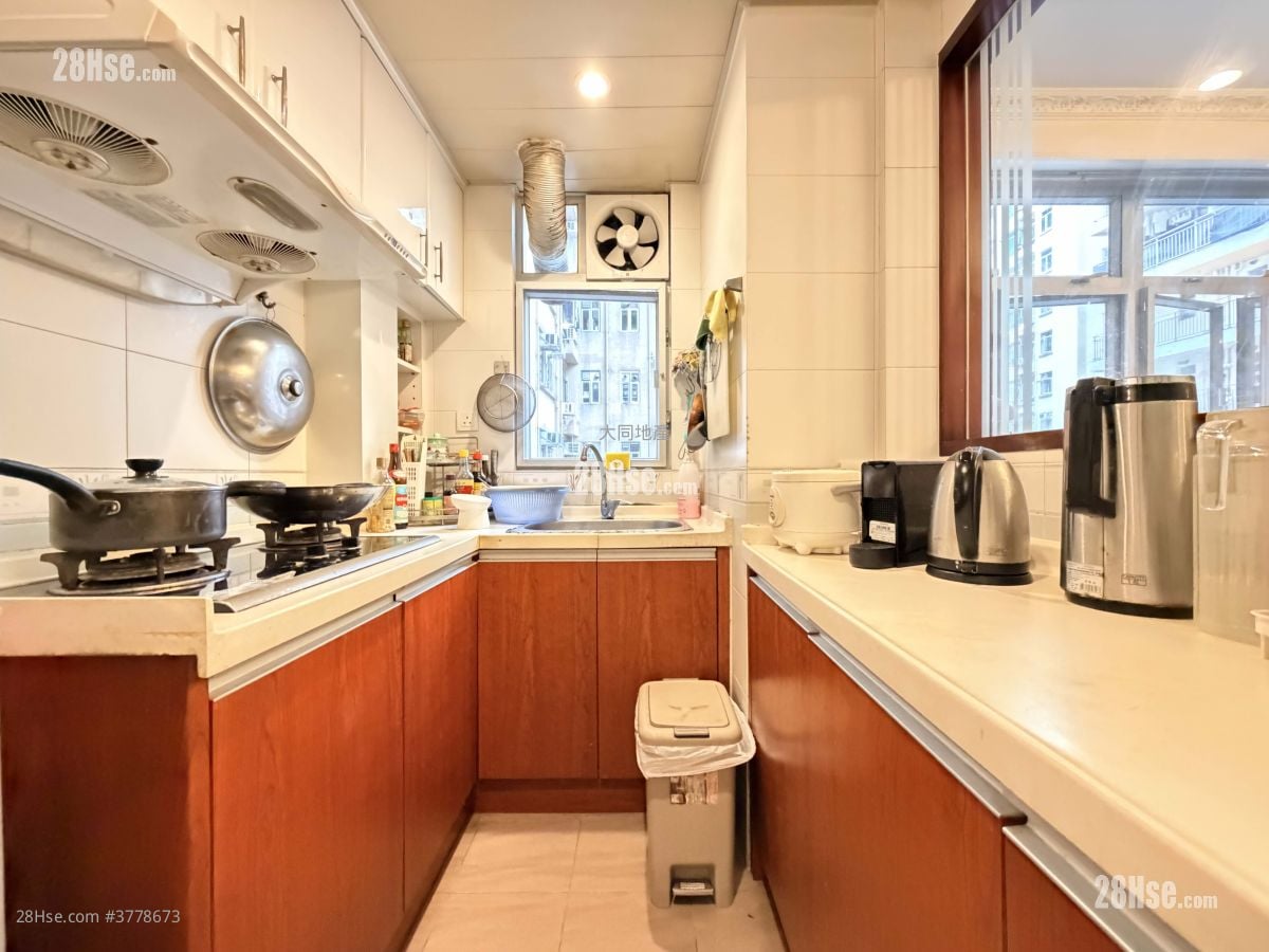 美孚新邨 售盘 3 房 , 2 浴室 657 平方尺