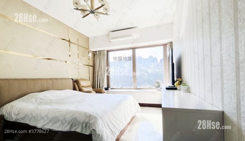 Celestial Heights Sell 4 Bedrooms , 2 Bathrooms 1,567 ft²