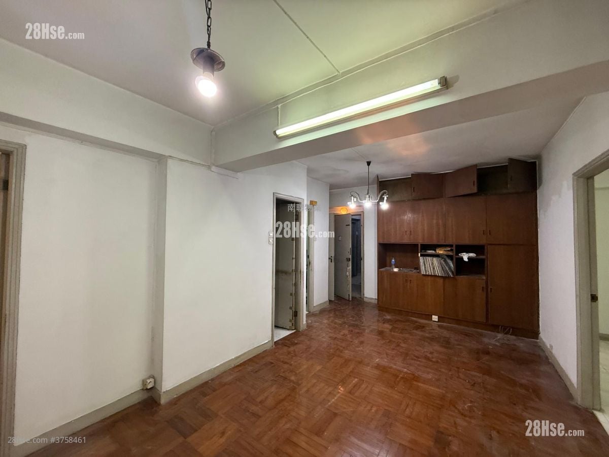 丽东大厦 售盘 4 房 , 3 浴室 1,077 平方尺