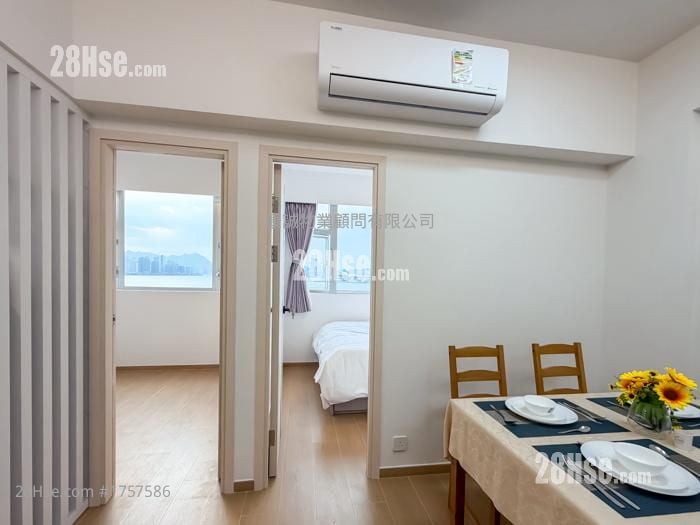 Yau Fook Building Sell 2 Bedrooms , 1 Bathroom 375 ft²
