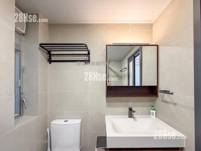 Yau Fook Building Sell 2 Bedrooms , 1 Bathroom 375 ft²