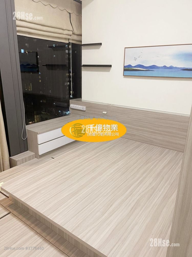 The Ascent Rental Studio , 1 Bathroom 276 ft²