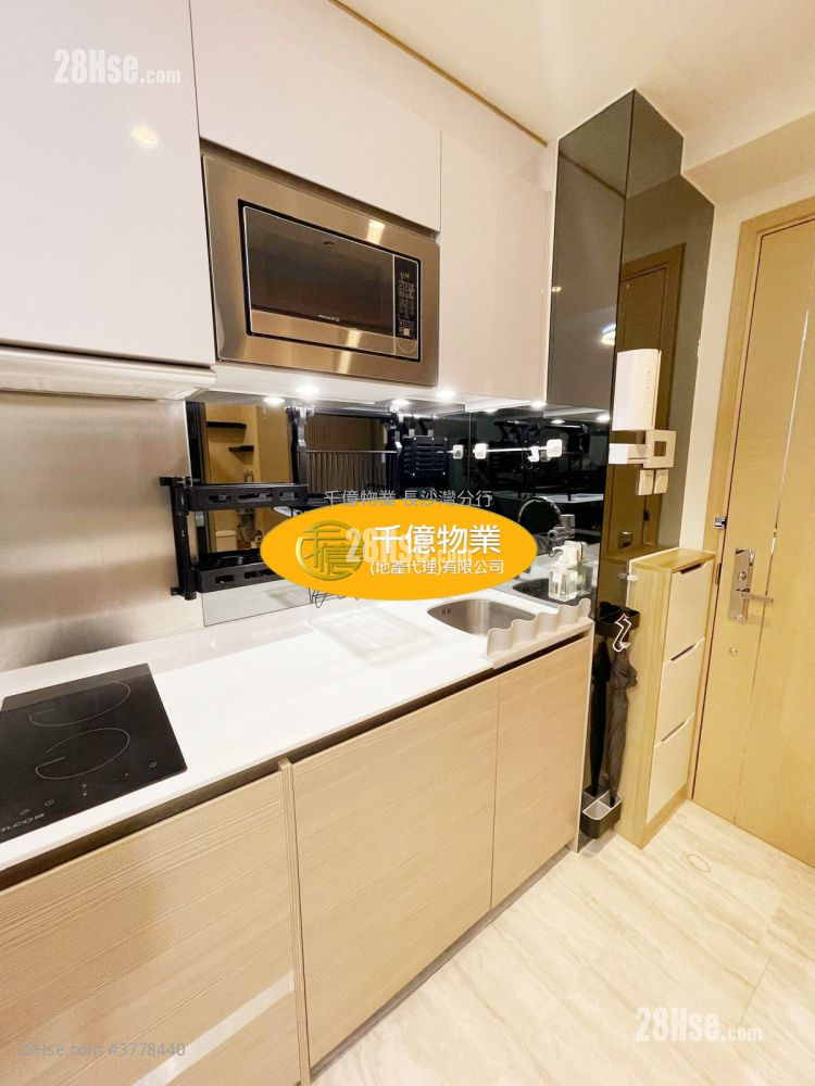 The Ascent Rental Studio , 1 Bathroom 276 ft²