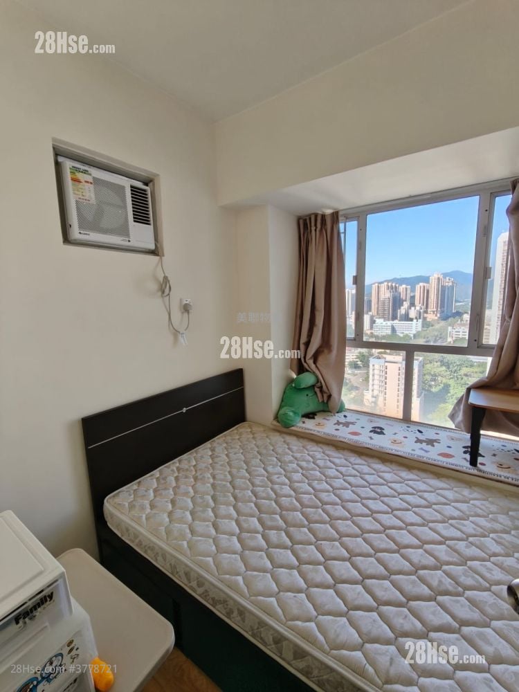 Fanling Town Center Sell 2 Bedrooms , 1 Bathroom 376 ft²