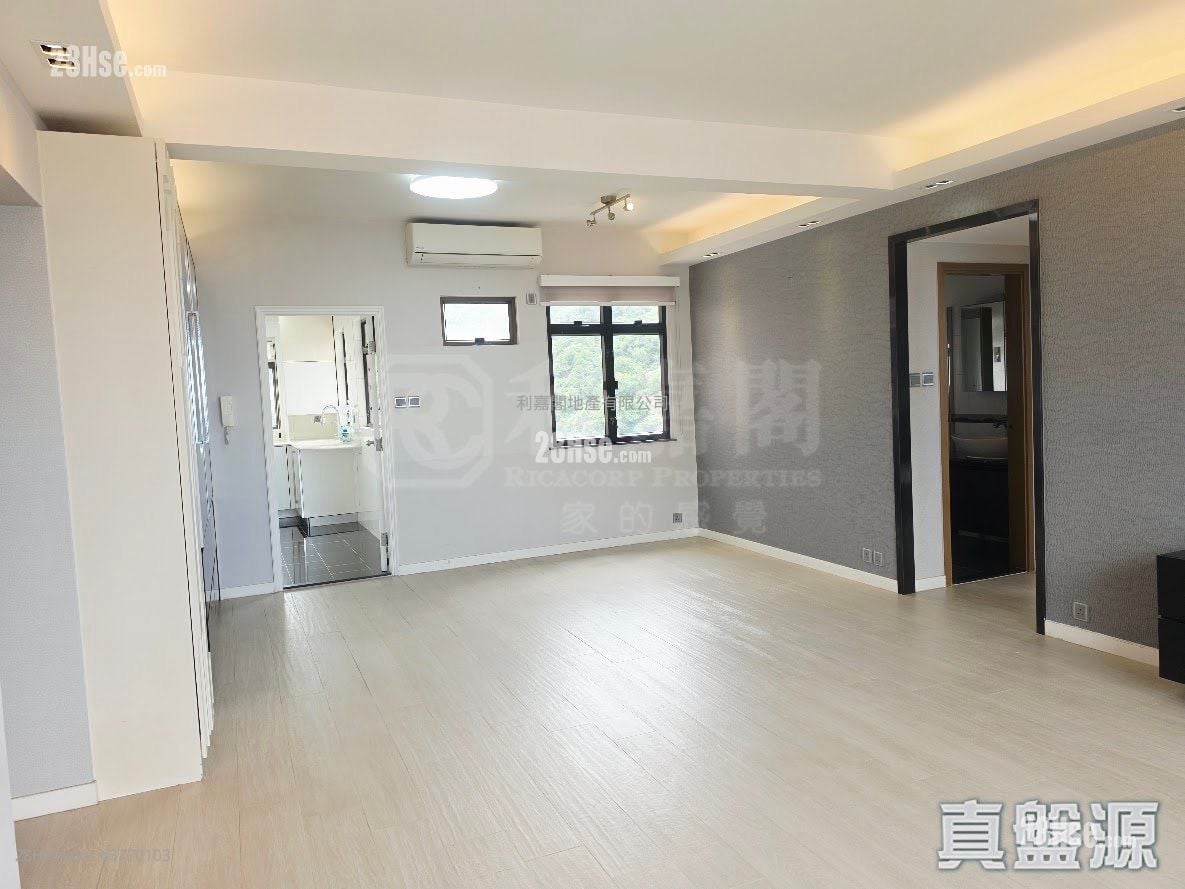 云景台 售盘 3 房 1,065 平方尺