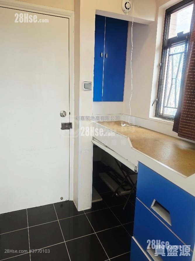 云景台 售盘 3 房 1,065 平方尺