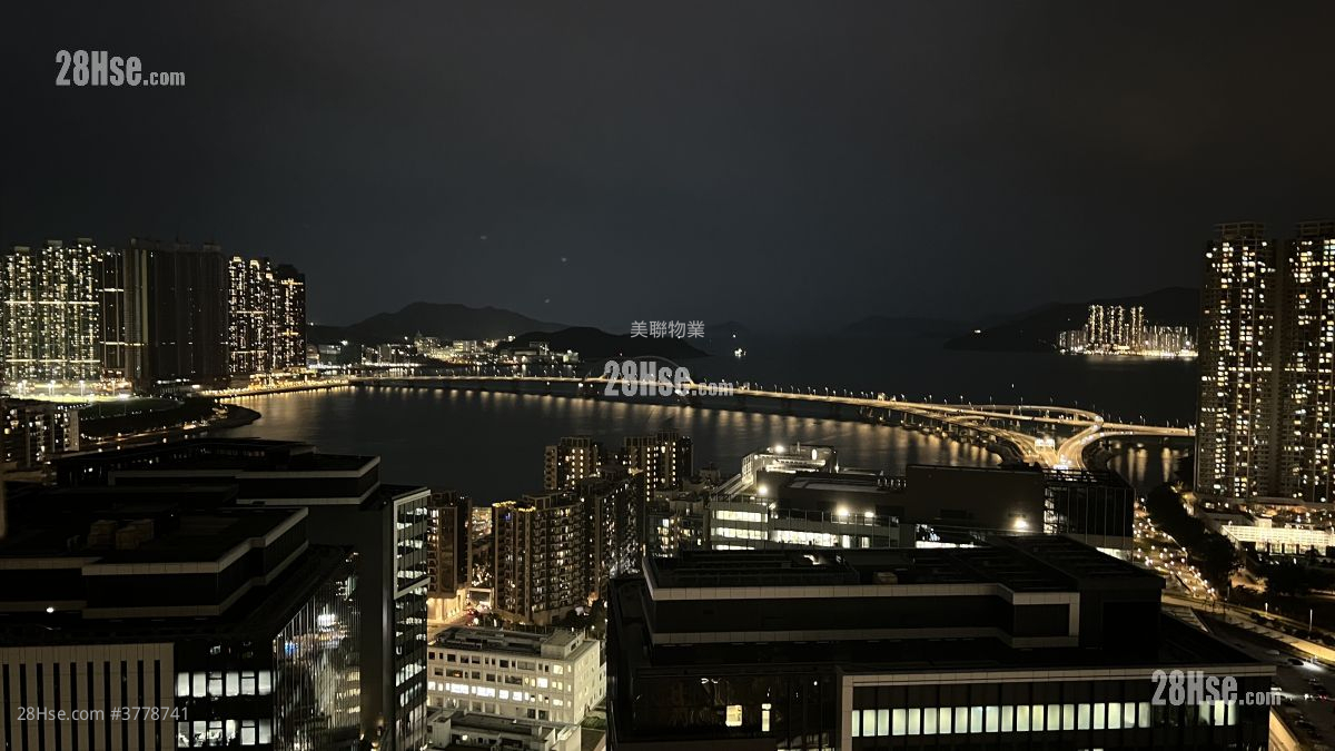 Park Central Sell 3 Bedrooms 684 ft²