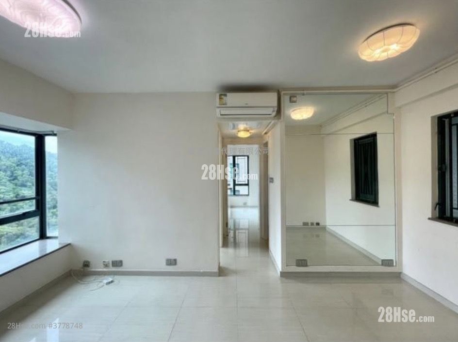 The Metro City Rental 2 Bedrooms 441 ft²