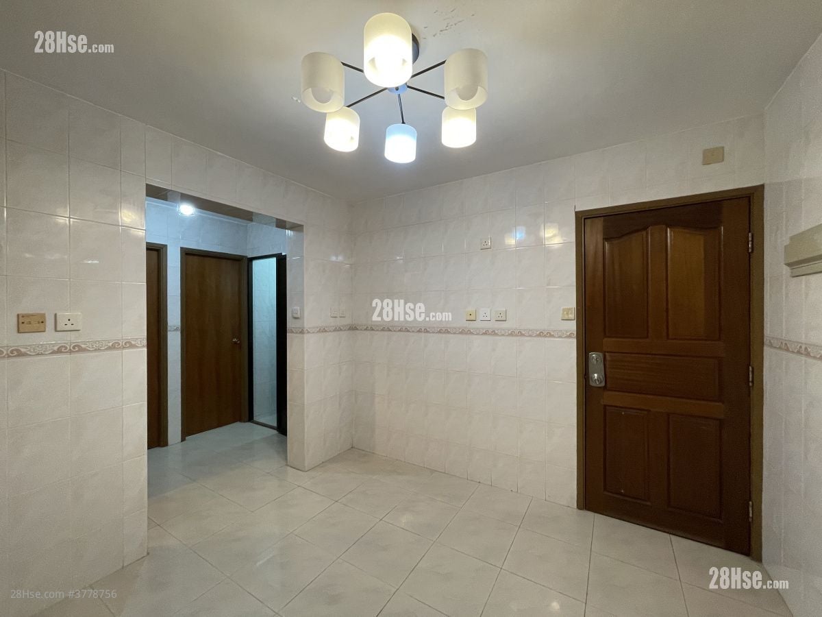 Village Rental 2 Bedrooms , 1 Bathroom 350 ft²