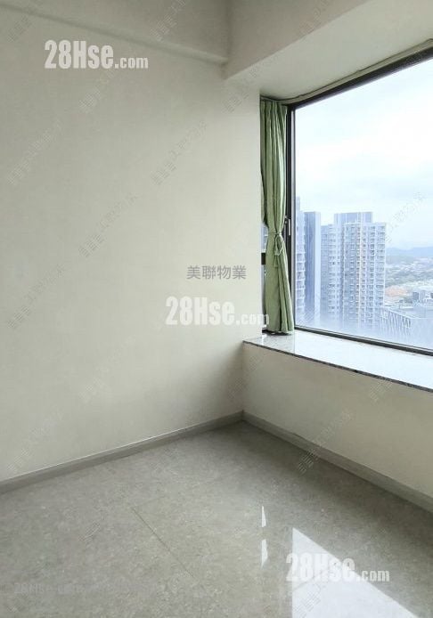 Yuccie Square Rental 2 Bedrooms , 1 Bathroom 426 ft²