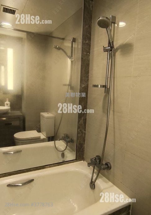 Yuccie Square Rental 2 Bedrooms , 1 Bathroom 426 ft²
