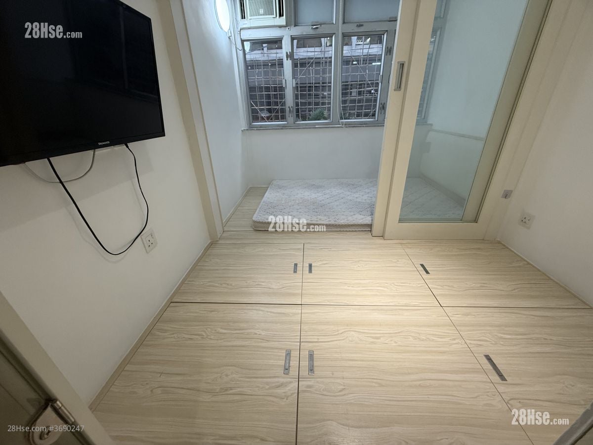 四寶大廈 售盤 4 房 , 4 浴室 575 平方呎