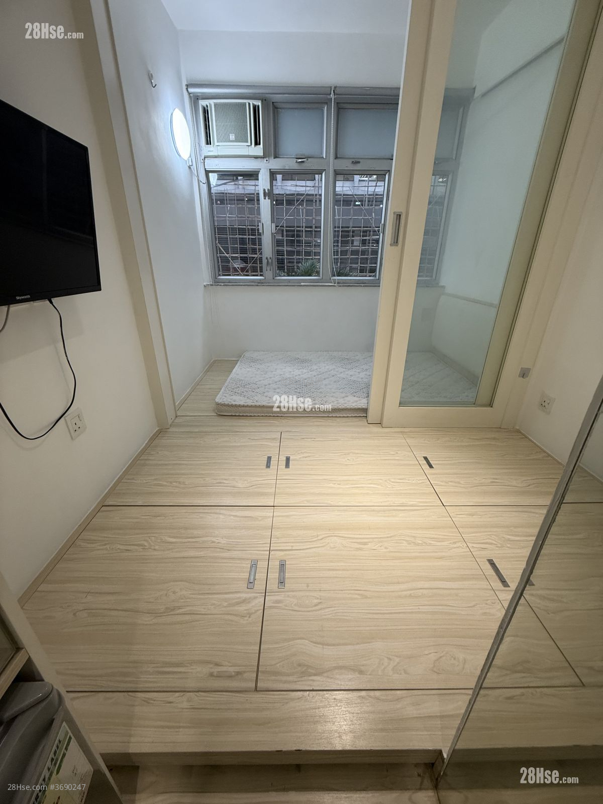 四寶大廈 售盤 4 房 , 4 浴室 575 平方呎