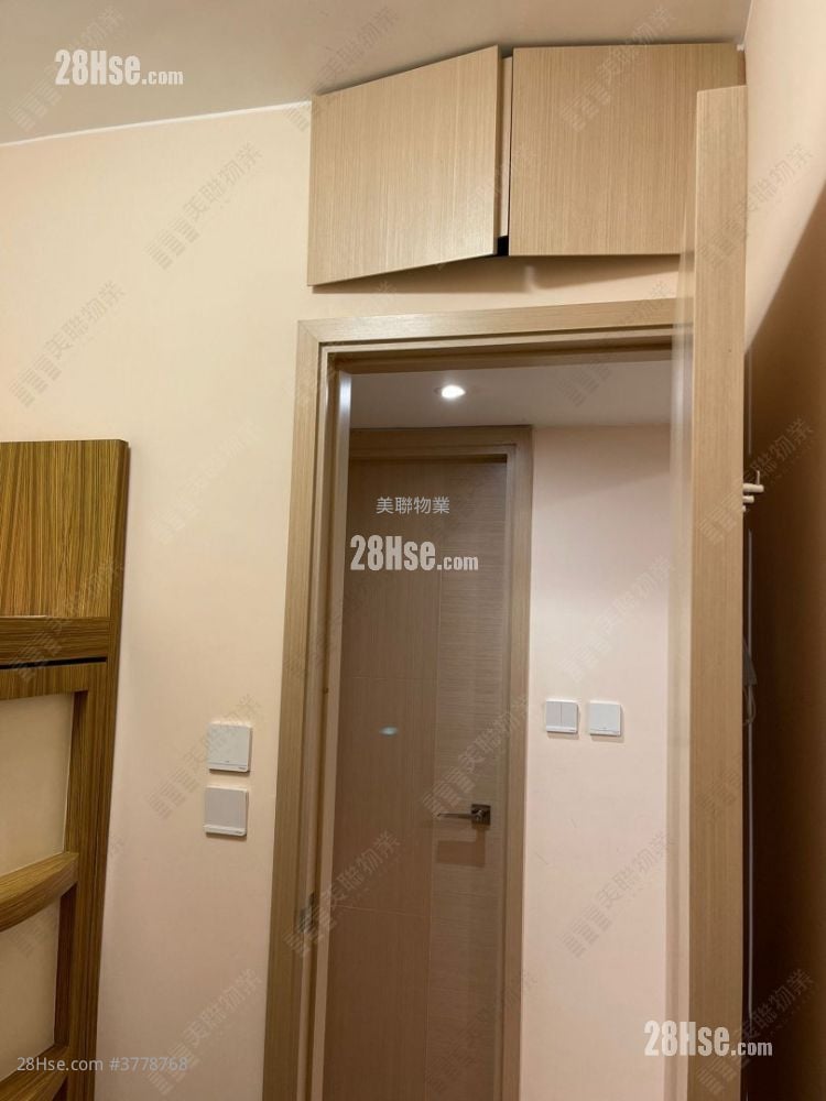 Tseung Kwan O Plaza Sell 2 Bedrooms , 1 Bathroom 432 ft²