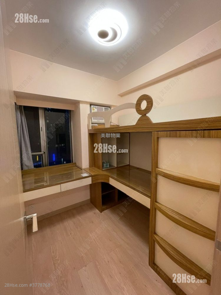 Tseung Kwan O Plaza Sell 2 Bedrooms , 1 Bathroom 432 ft²