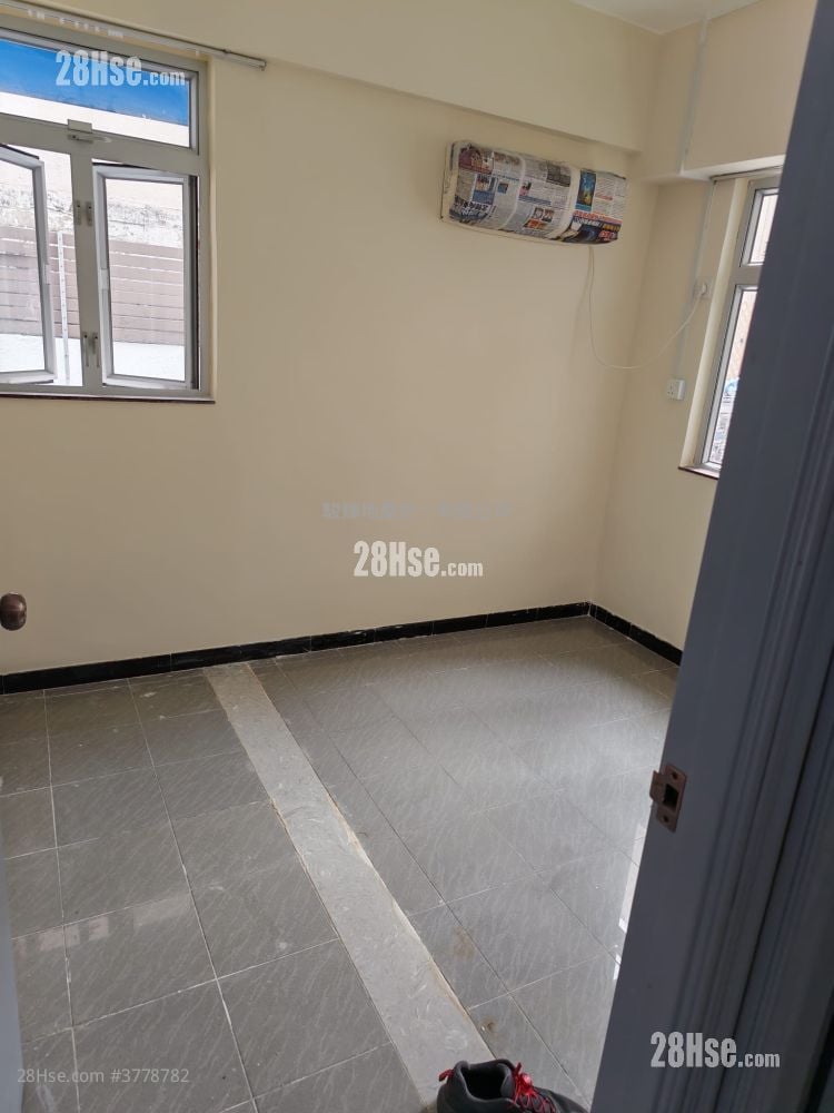 Capital Building Rental 2 Bedrooms , 1 Bathroom 490 ft²