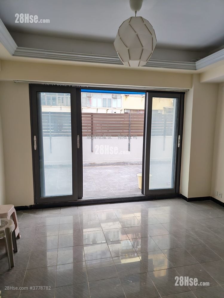 Capital Building Rental 2 Bedrooms , 1 Bathroom 490 ft²