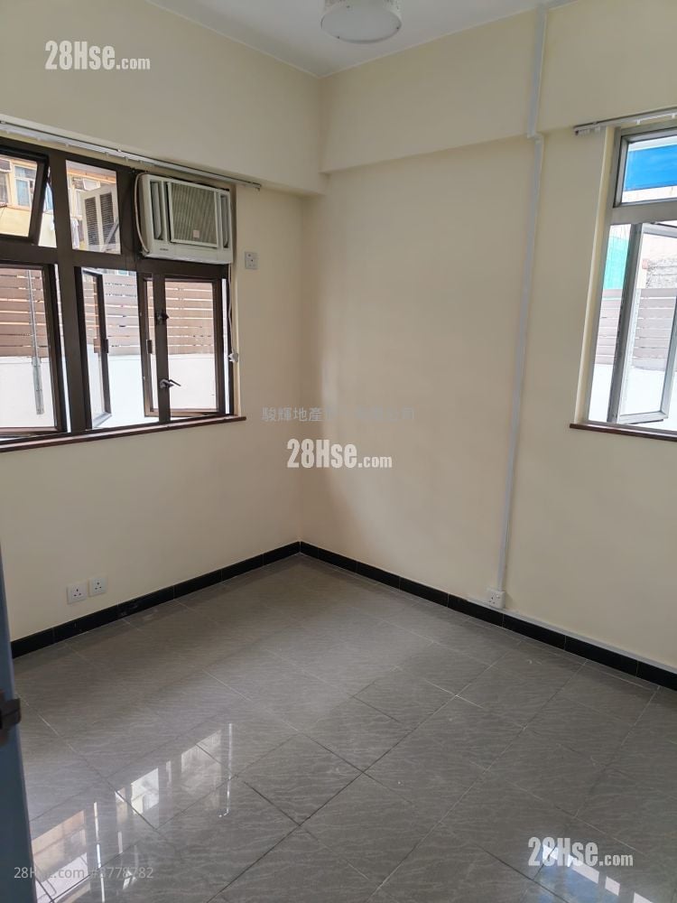 Capital Building Rental 2 Bedrooms , 1 Bathroom 490 ft²