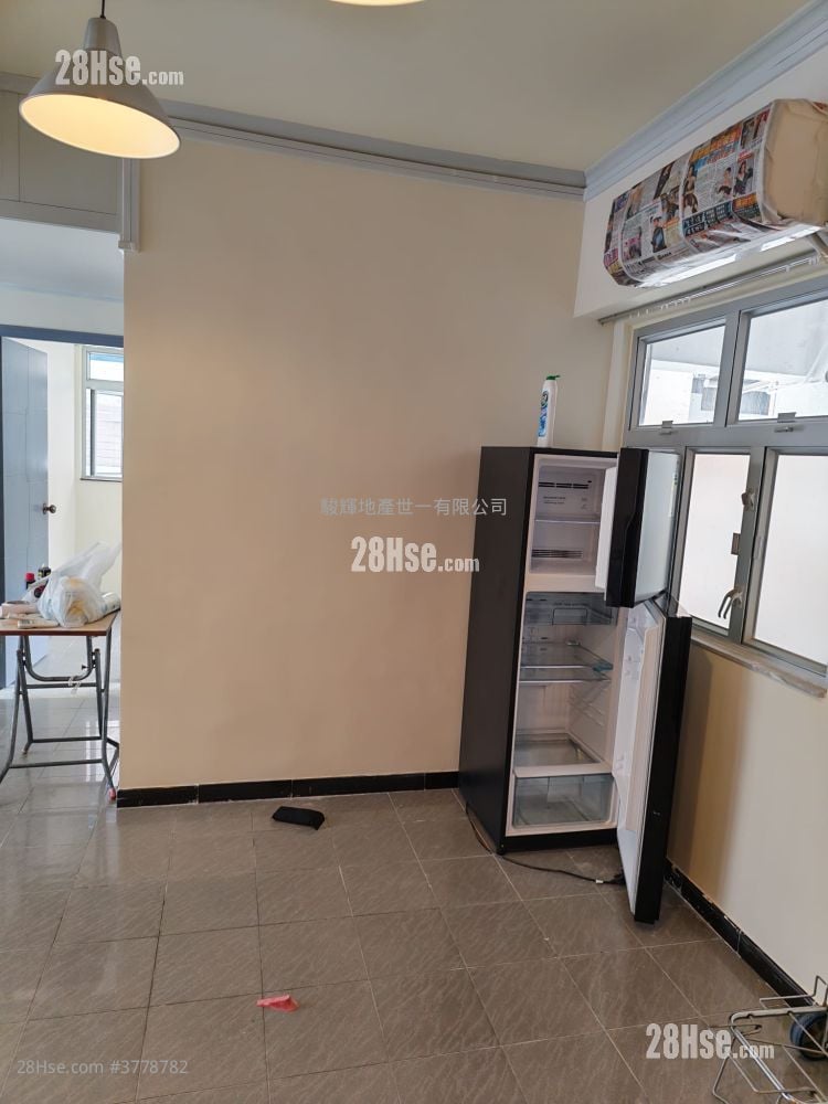 Capital Building Rental 2 Bedrooms , 1 Bathroom 490 ft²