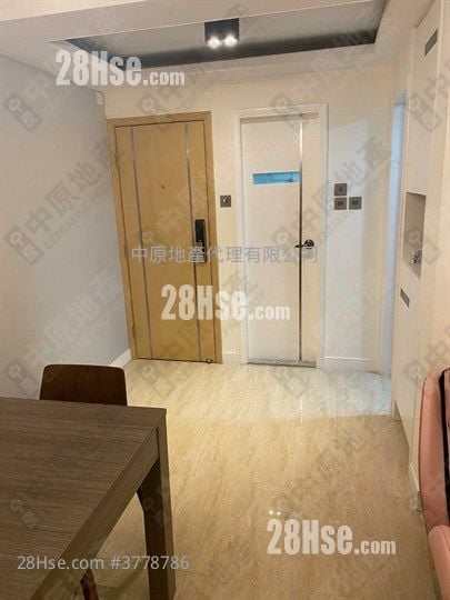 Lung Poon Court Sell 2 Bedrooms 426 ft²