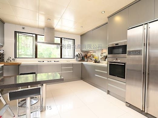 Manderly Garden Sell 4 Bedrooms , 3 Bathrooms 3,200 ft²