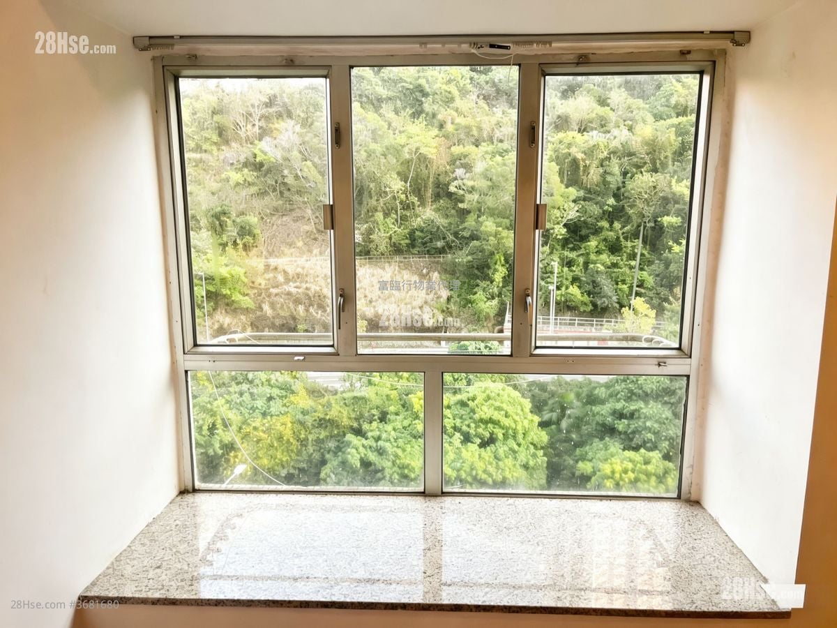 Billion Court Sell 2 Bedrooms , 1 Bathroom 370 ft²