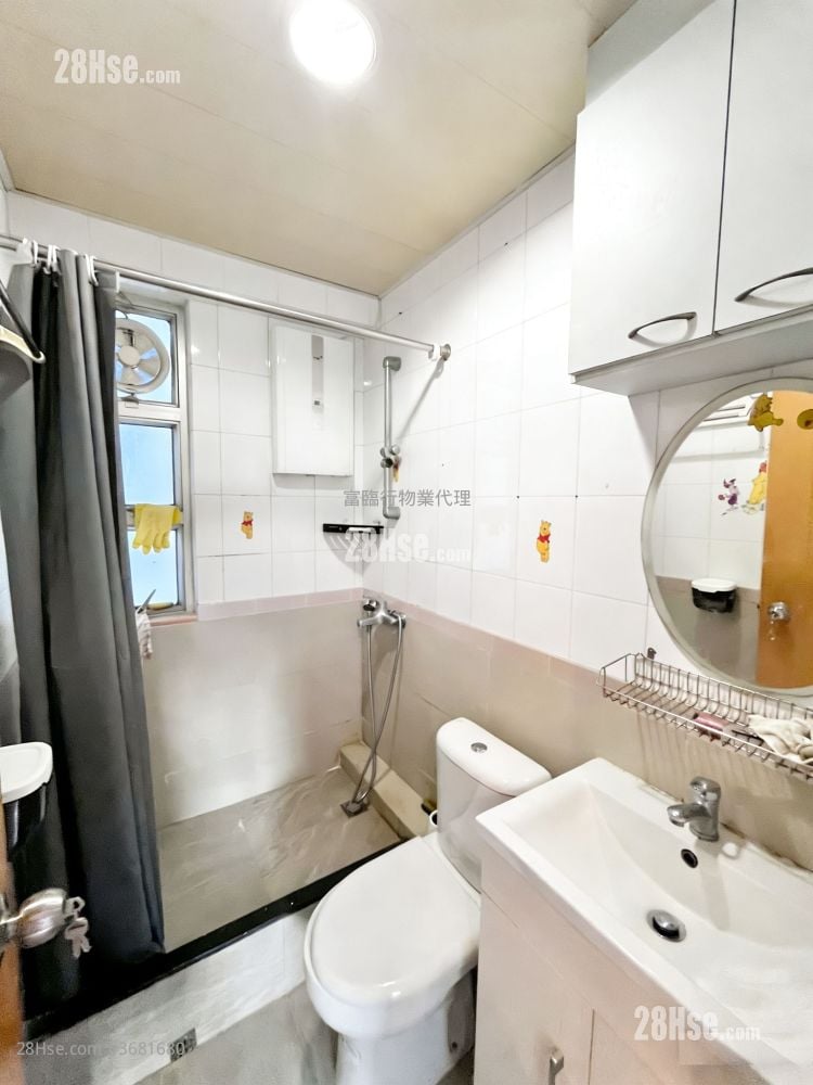 Billion Court Sell 2 Bedrooms , 1 Bathroom 370 ft²