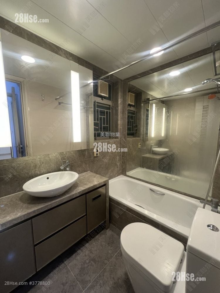 世宙 租盘 3 房 , 2 浴室 646 平方尺