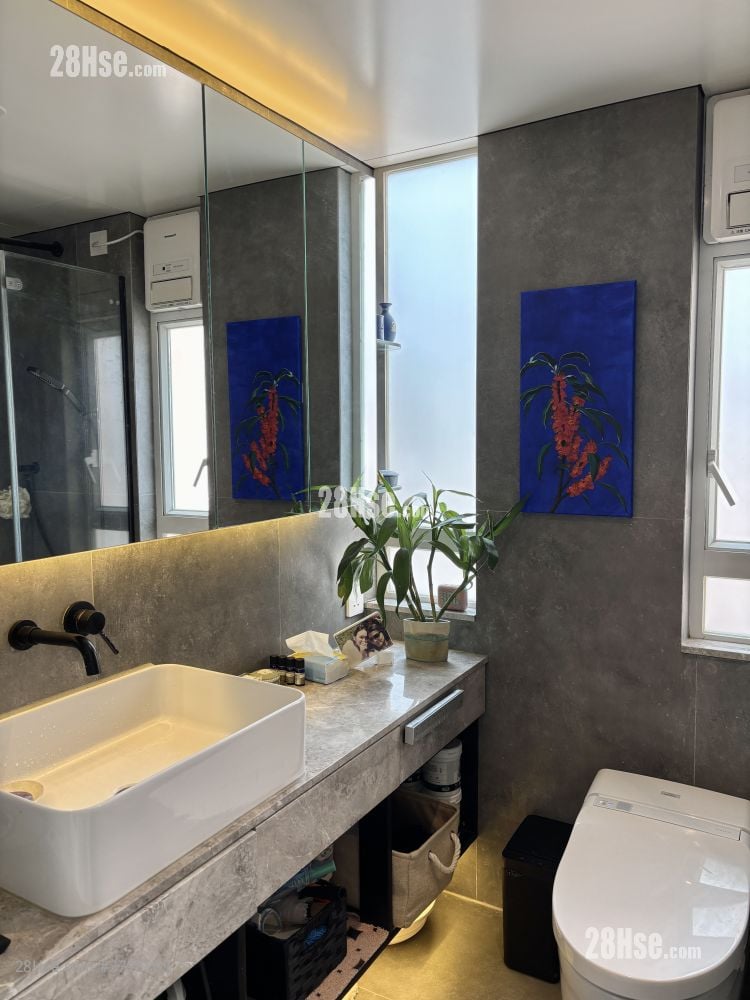 Ka Fung Building Sell Studio , 1 Bathroom 279 ft²