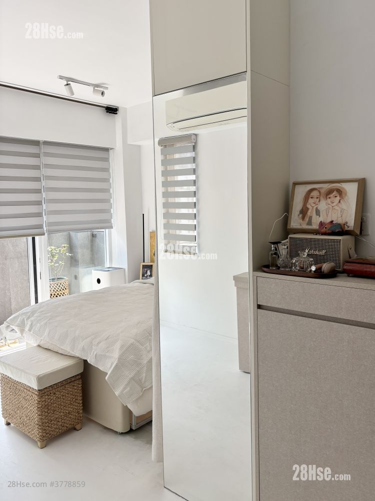 Ka Fung Building Sell Studio , 1 Bathroom 279 ft²