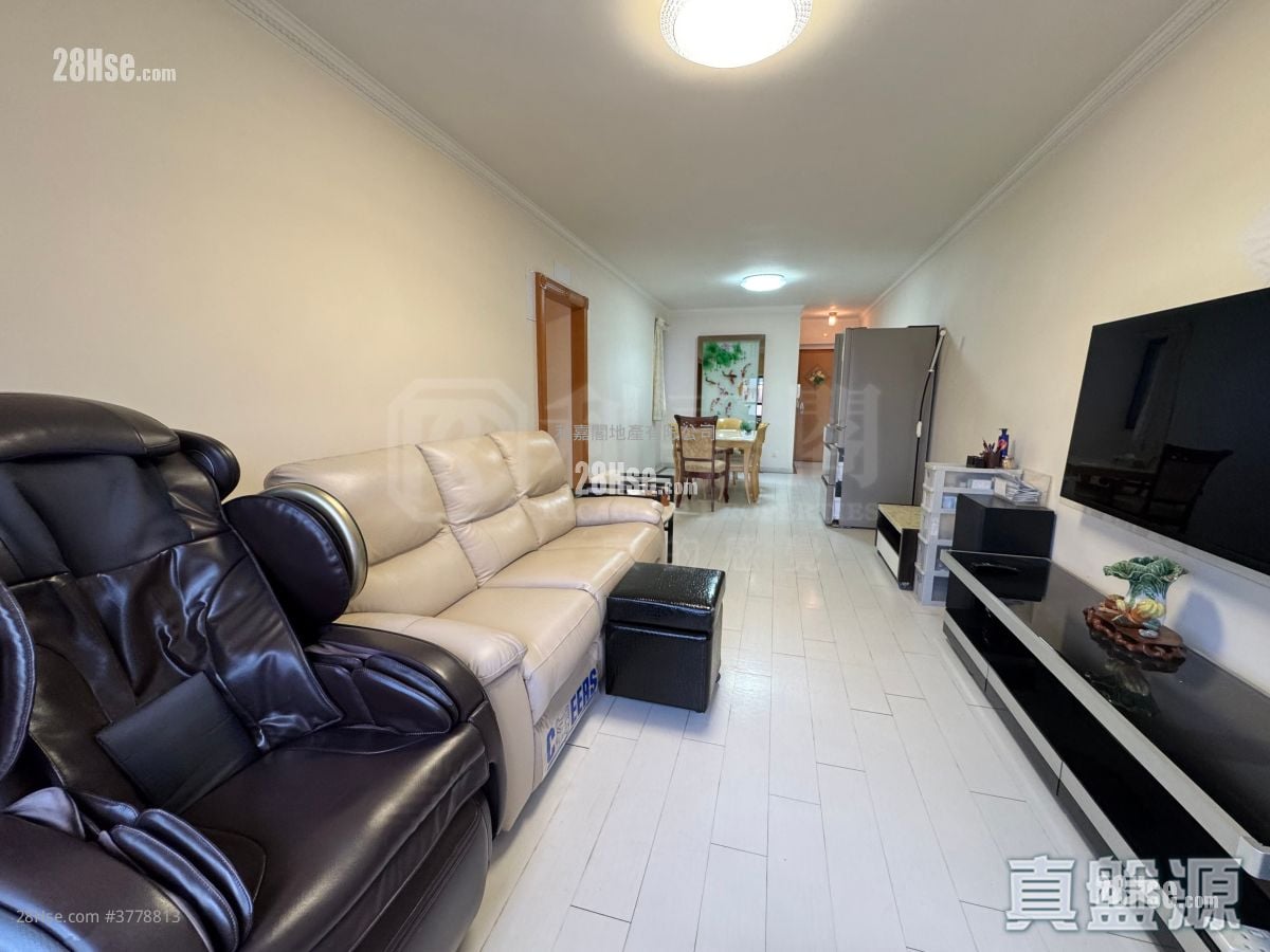 嘉丰花园 售盘 3 房 1,040 平方尺