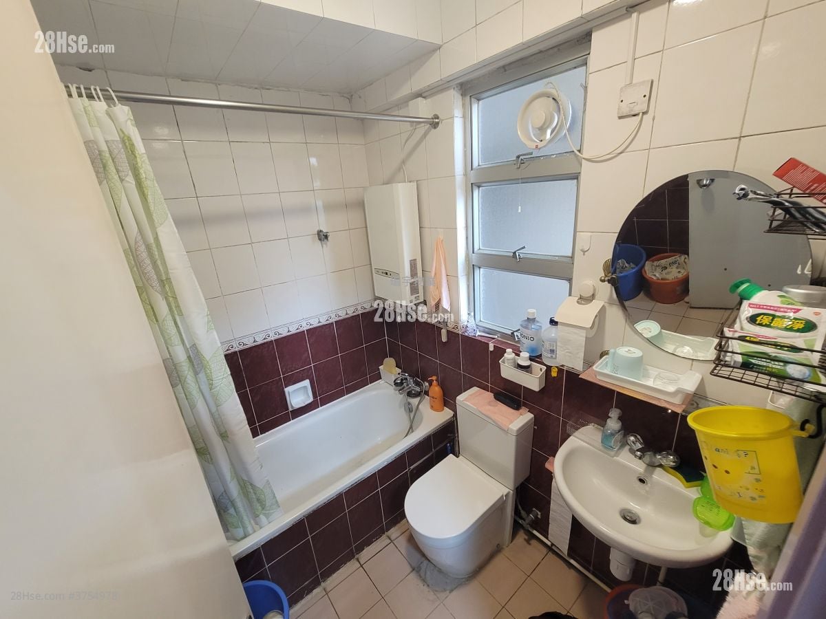 宝石大厦 售盘 3 房 , 2 浴室 600 平方尺