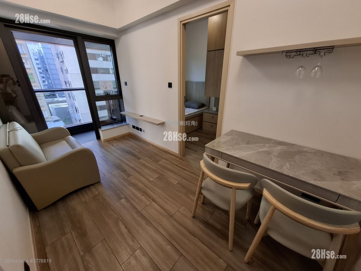 Bright Moon Rental 1 Bedroom , 1 Bathroom 284 ft²