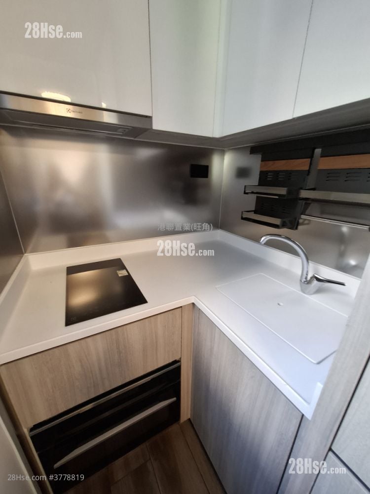 Bright Moon Rental 1 Bedroom , 1 Bathroom 284 ft²