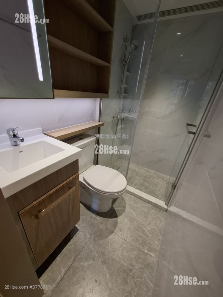 Bright Moon Rental 1 Bedroom , 1 Bathroom 284 ft²